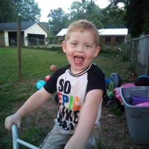 Meet your Posher, Aaron